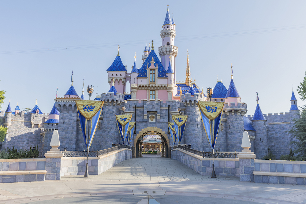 Magic is Back at Disneyland Resort! Featured Image